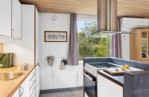 Farvang House | "Sunaj" by Interhome
