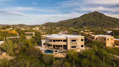 Cave Creek House | Sunbeam by AvantStay