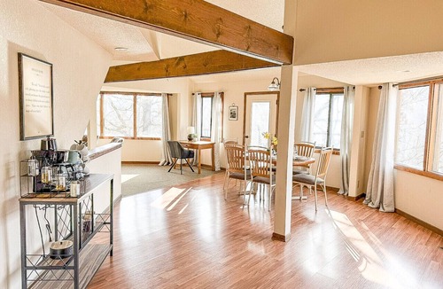 Osage Beach House | Sunbeam Shores 3BD/3BA/Pool/Firepit/Swim Dock-6PP