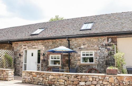 Tunstall House | Sunbird Cottage