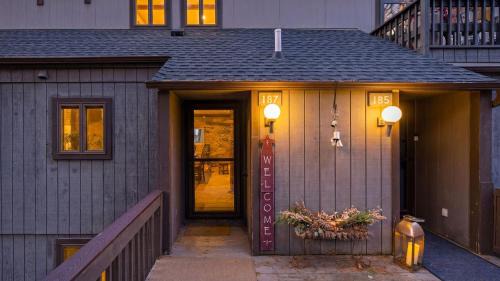 Village at Camelback House | Sunbird Lodge by AvantStay