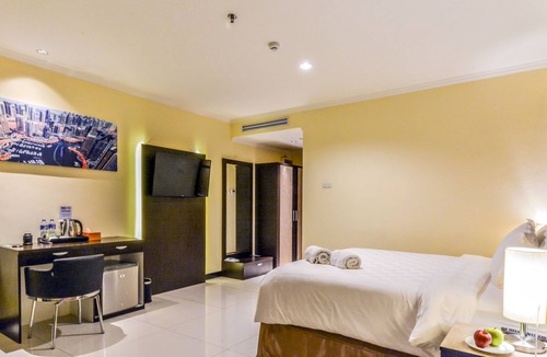 Grogol Utara Hotel | Sunbreeze Hotel Senayan