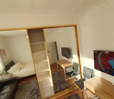 Sunbury House | Sunbury Central