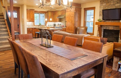 Cle Elum Ski Chalet | Suncadia 3 Bdrm Townhome Overlooking the Trees