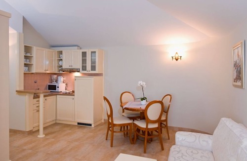 Brela Apartment | Sunceva Postelja
