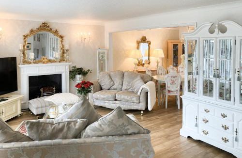 Warkworth House | Suncroft