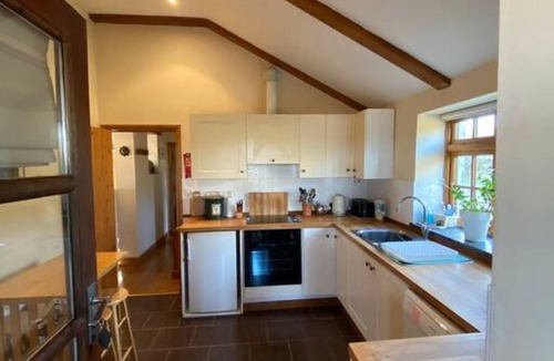 Camelford House | Sundance Cottage Sleeps 4