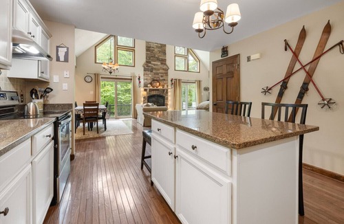 Sunderland House | Sunderland Well-Appointed Home