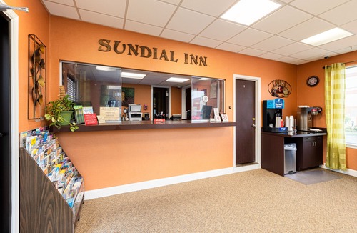 Northeast Virginia Beach Hotel | Sundial Inn