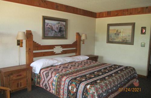 Lincoln Hotel | Sundown Motor Lodge