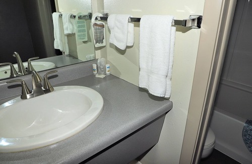 Riverton Hotel | Sundowner Station