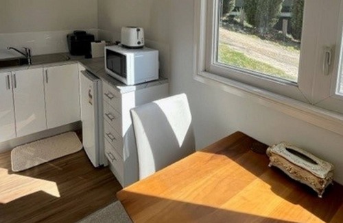 Marysville Apartment | SUNDS RETREAT - Perfect for Couples