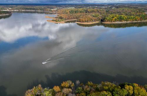 Scottsville House | Sunfish Cove - Pet Friendly Lakeside Retreat Barren River Lake
