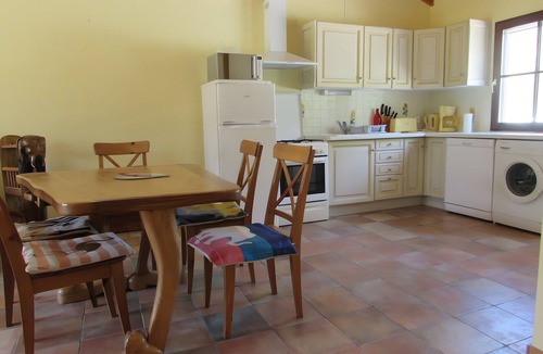 Nalliers House | Sunflower Escape Cottage in Natura 2000 with Heated Pool