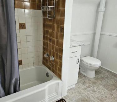 Summerside Bed & Breakfast | Sunflower Guest Suites