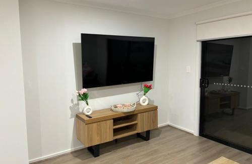 Munno Para Downs House | Sunflower Homes- Light and Easy
