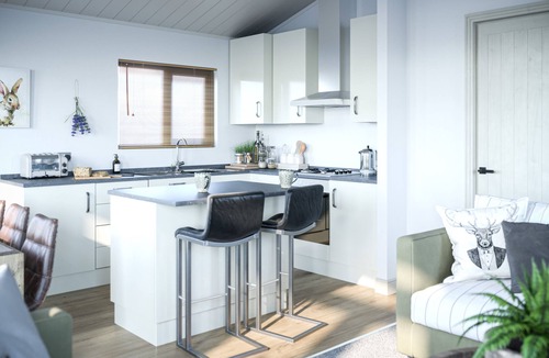 Boston Apartment | Sunflower Lodge - Lake View