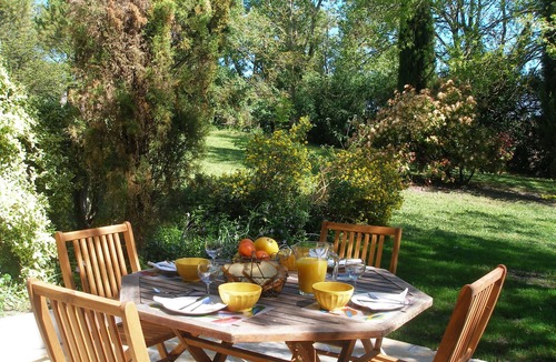 Soupex House | Sunflower Mas Escampette