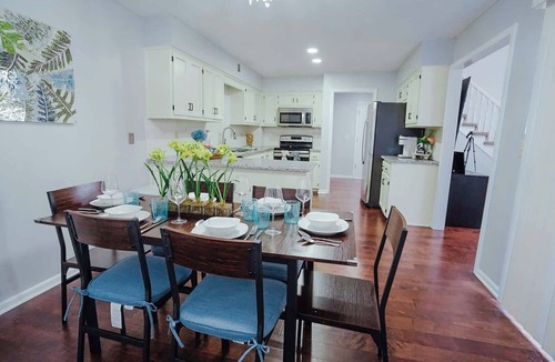 Overland Park House | Sunflower Suite- Central, Near Highway