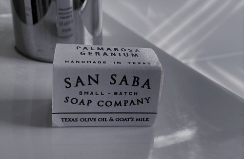 San Saba House | Sunflower Suite @ Wildflower Lodge