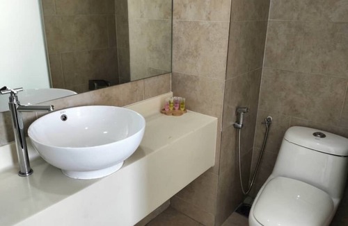 Pasir Penambang Hotel | Sunflower World Hotel