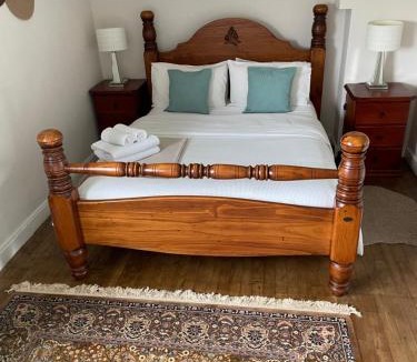 Le Dorat Bed & Breakfast | Sunflowers