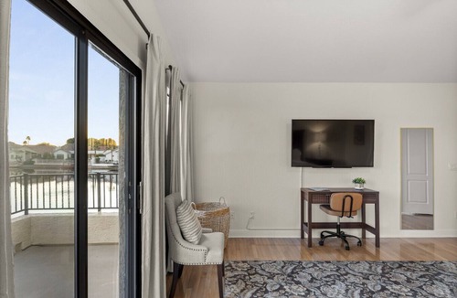 Arrowhead Lakes House | Sunkasa Lakefront Oasis