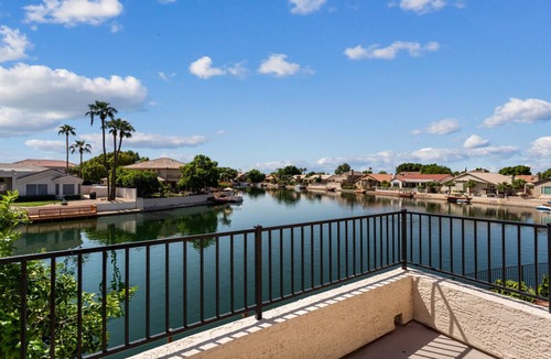 Arrowhead Lakes House | Sunkasa Lakefront Oasis