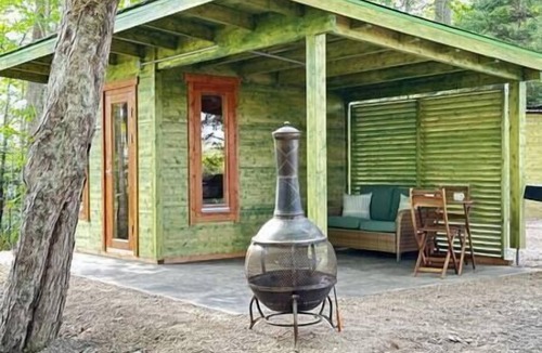 Kings County Cabin | Sunken Escapes Bear Cub Cabin #9