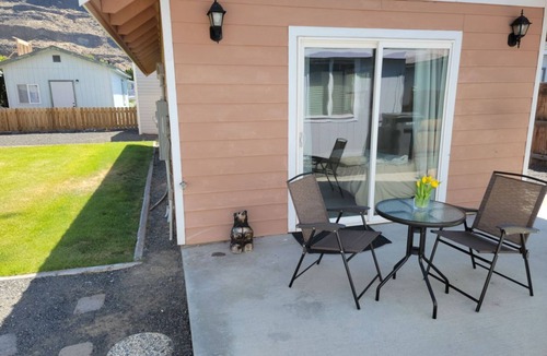 Sunland Estates Apartment | Sunland Estates Bungalow