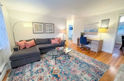 Brookline House | Sunlit 2BR with In-Unit Laundry