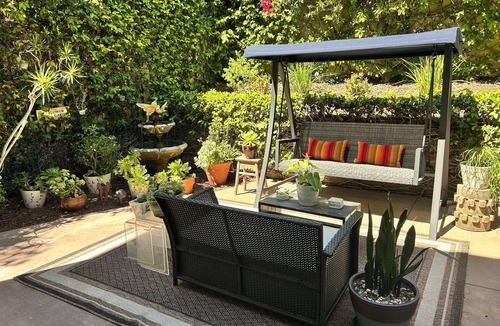 Carmel Valley House | Sunlit Garden Escape