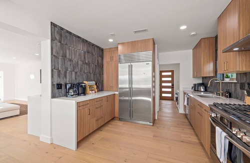 East Queen Anne House | Sunlit & Spacious Seattle Home near Space Needle
