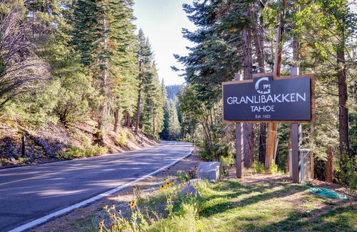 Tahoe Woods Apartment | Sunlit suite near Palisades Tahoe