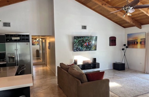 Anglers Park House | Sunlit Treasure in Key Largo