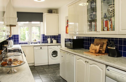 Ludwel Cottage | SUNNINGDALE, family friendly, with a garden in Ludlow