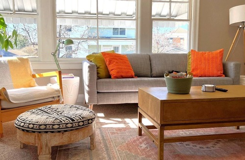 West Alameda Apartment | Sunny 2BD flat with private backyard