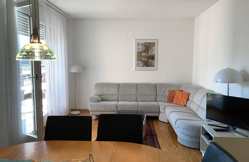 Caslano Apartment | Sunny 3.5 room holiday flat in Caslano