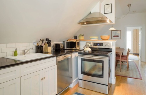 Old North End Apartment | Sunny 3-Bedroom Apartment with Park and Lake View