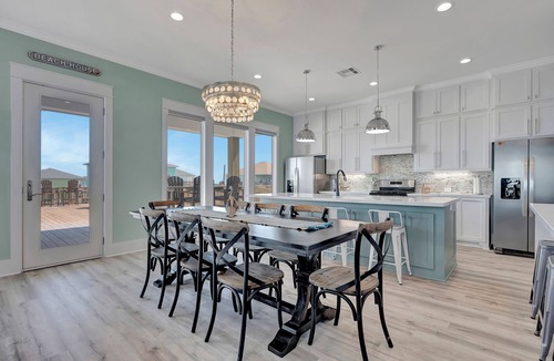 Crystal Beach House | Sunny & 75: 5 BR, 5.5 BA House in Crystal Beach, Sleeps 26
