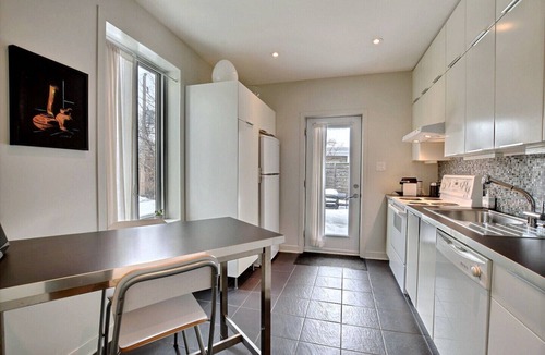 La Petite-Patrie Apartment | Sunny and Central appartment