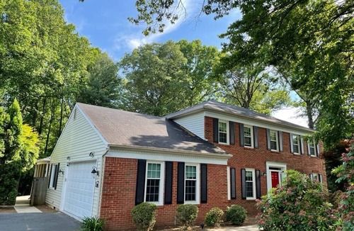Herndon House | Sunny and Cozy 12 sf basement