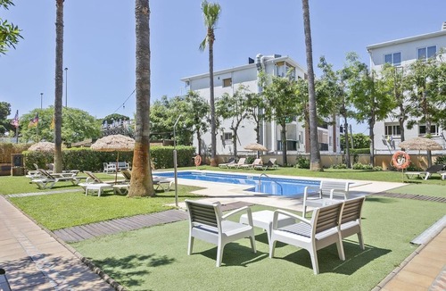 Castelldefels Apartment | Sunny and cozy apartment for 3 persons.