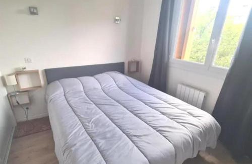 La Garenne-Colombes Apartment | Sunny and renovated flat in secure residence