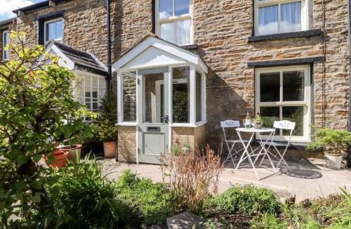 Slyne House | Sunny Bank