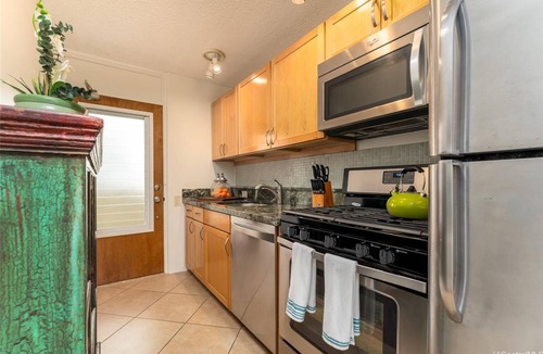 Diamond Head - Kapahulu - St. Louis Condo | Sunny Beach Condo Oahu