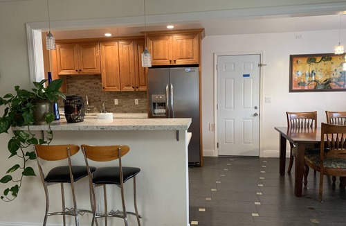 Seaside House | Sunny Bungalow