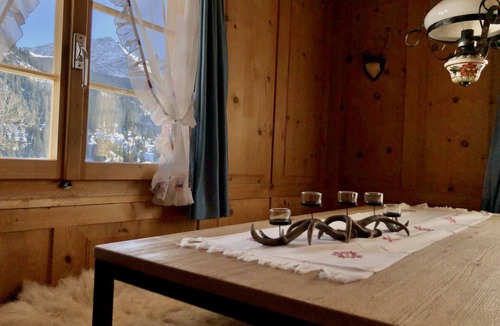 Litziruti Ski Chalet | Sunny chalet near Arosa for 4 (6) people in a secluded location
