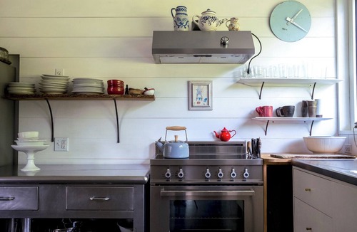 Tivoli House | Sunny Clutter Free Modern Home