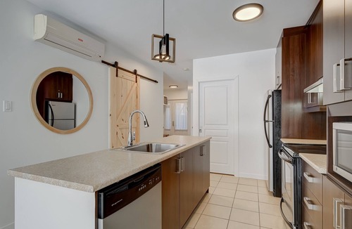 Bromont Condo | Sunny condo-Skiing and biking in/out-Golf-Hiking